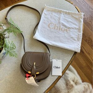 Chloe: Marcie Small Crossbody Bag in Grained Calfskin